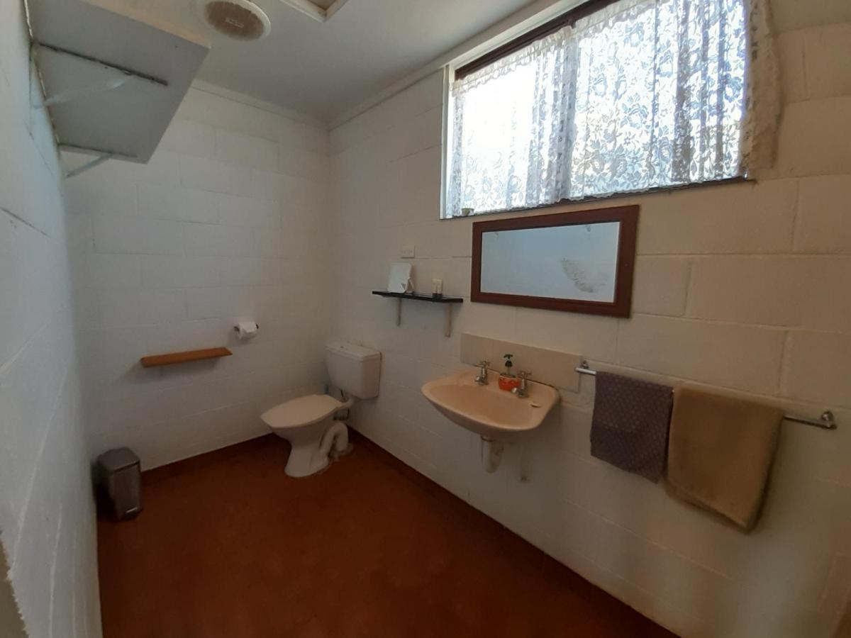 Pelican Point Waterfront Resort Formerly Carnarvon Beach Retreat Esterno foto