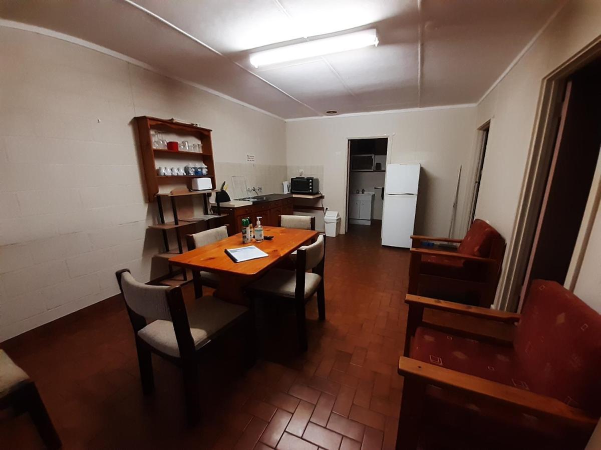 Pelican Point Waterfront Resort Formerly Carnarvon Beach Retreat Esterno foto