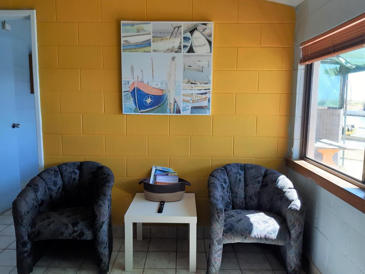 Pelican Point Waterfront Resort Formerly Carnarvon Beach Retreat Esterno foto