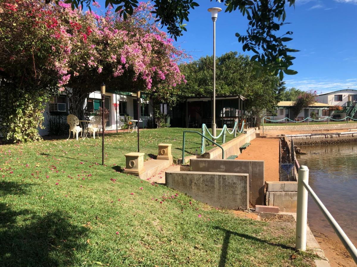 Pelican Point Waterfront Resort Formerly Carnarvon Beach Retreat Esterno foto