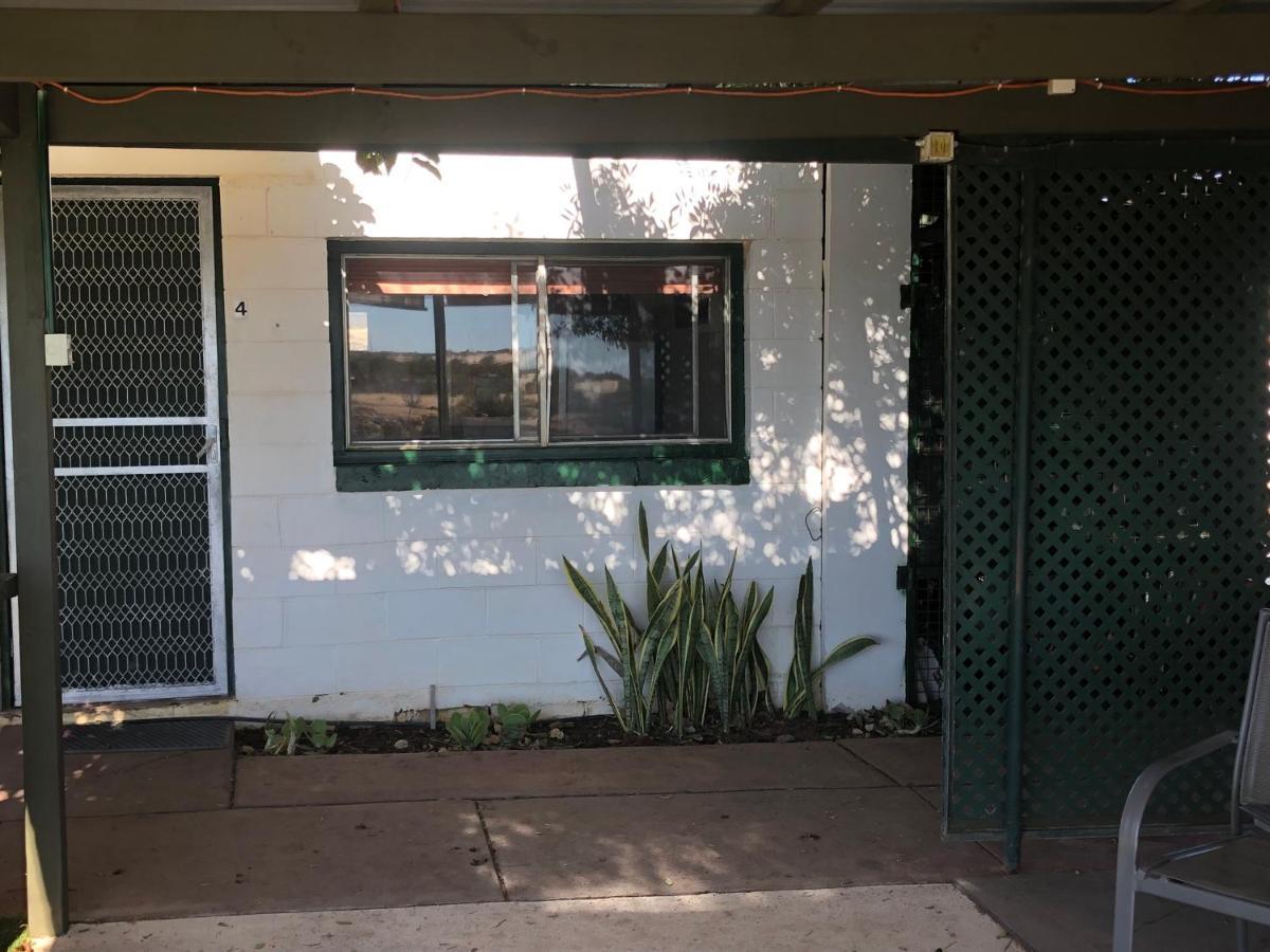 Pelican Point Waterfront Resort Formerly Carnarvon Beach Retreat Esterno foto